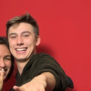 Meet your Posher, Grant